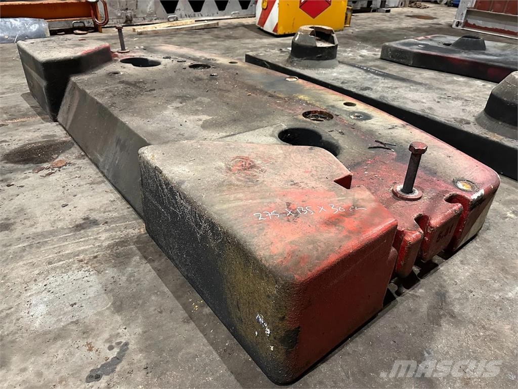 Liebherr LTM 1080-1 counterweight 5,8 ton Peças e equipamento de gruas