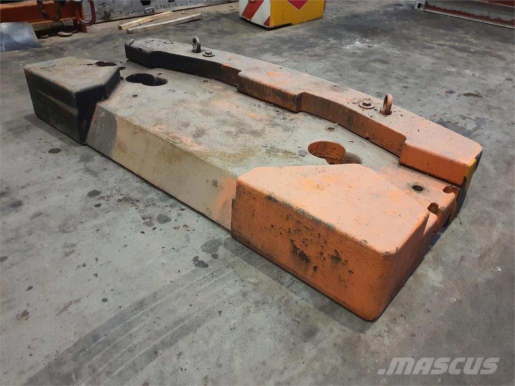 Liebherr LTM 1080-1 counterweight 0.8 ton أجزاء ومعدات رافعات