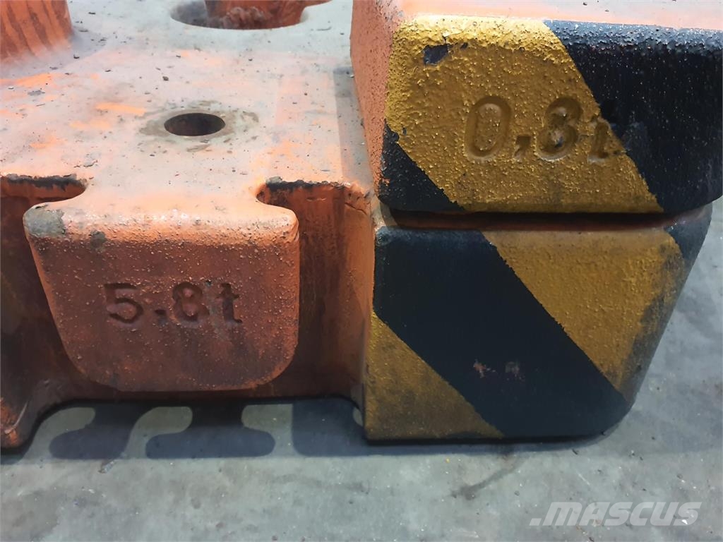 Liebherr LTM 1080-1 counterweight 0.8 ton أجزاء ومعدات رافعات