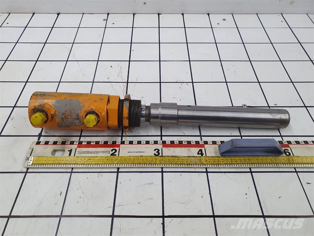 Liebherr LTM 1080/1 slew blocking pin Части и оборудване за кранове