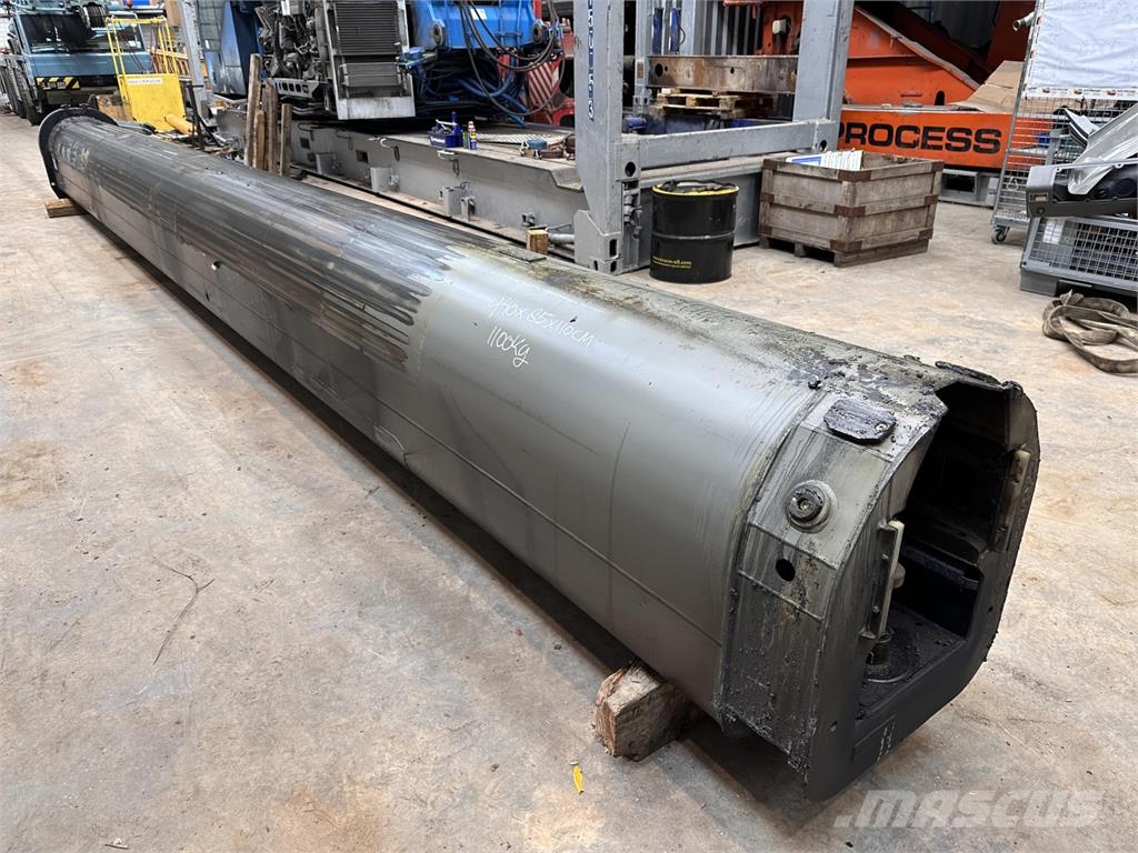 Liebherr LTM 1080-1 telescopic section 3 Peças e equipamento de gruas