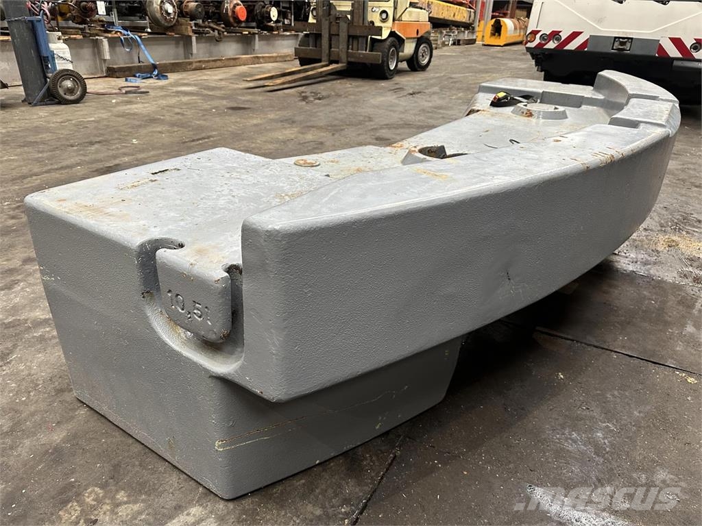 Liebherr LTM 1100-4.1 counterweight 10,5 ton Vinç parçalari