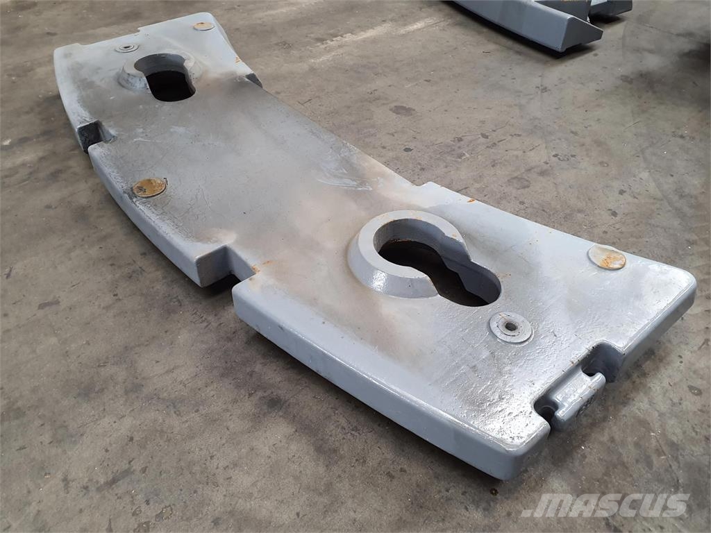 Liebherr LTM 1100-4.1 counterweight 1.8t Piezas y equipos para grúas