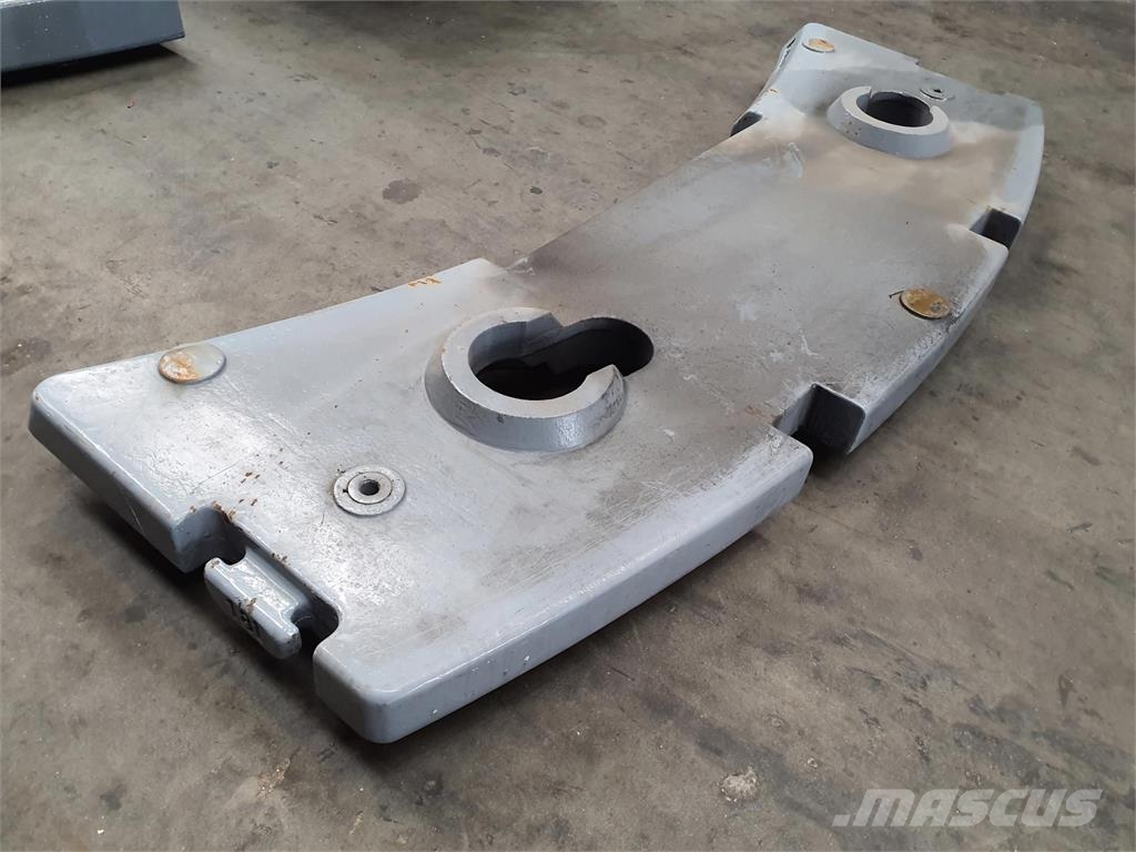 Liebherr LTM 1100-4.1 counterweight 1.8t Piezas y equipos para grúas