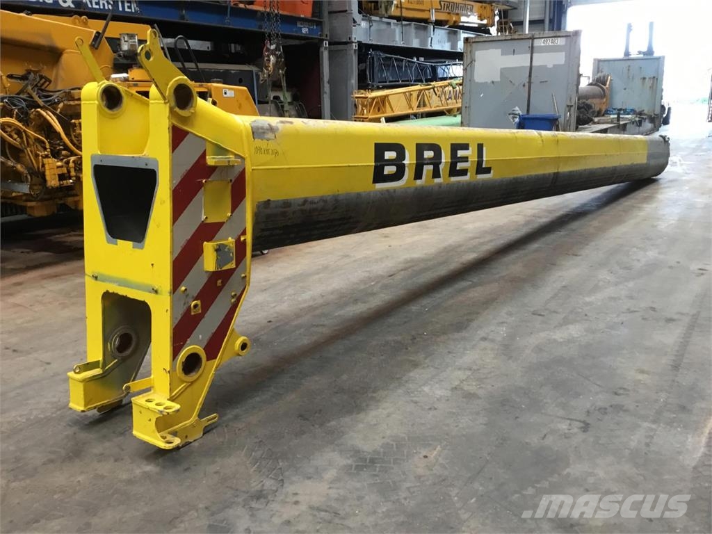 Liebherr LTM 1100-4.2 telescopic head section 6 Diely a zariadenia žeriavov