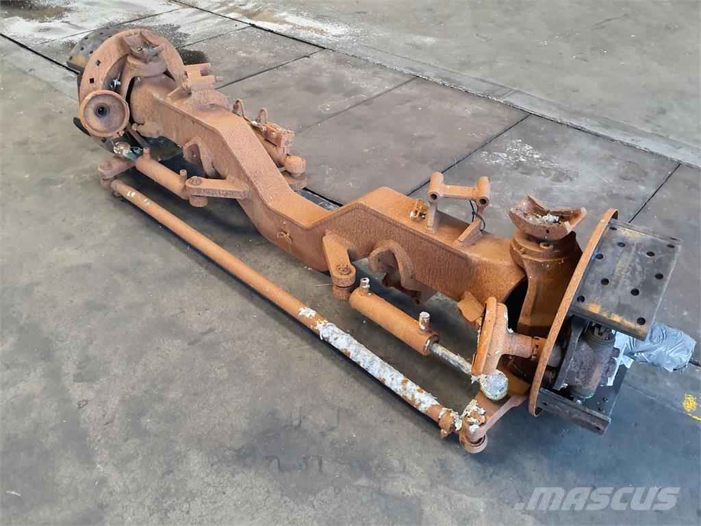 Liebherr LTM 1100-5.2 axle 3 轴