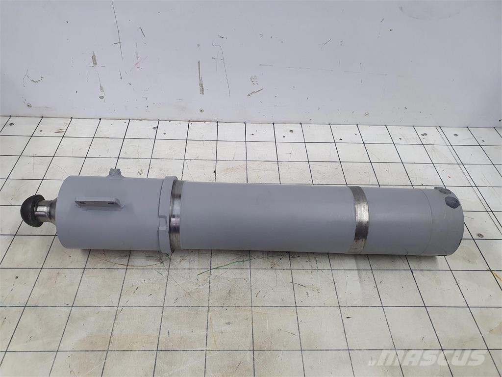 Liebherr LTM 1100-5.2 outrigger support cylinder front Части и оборудване за кранове