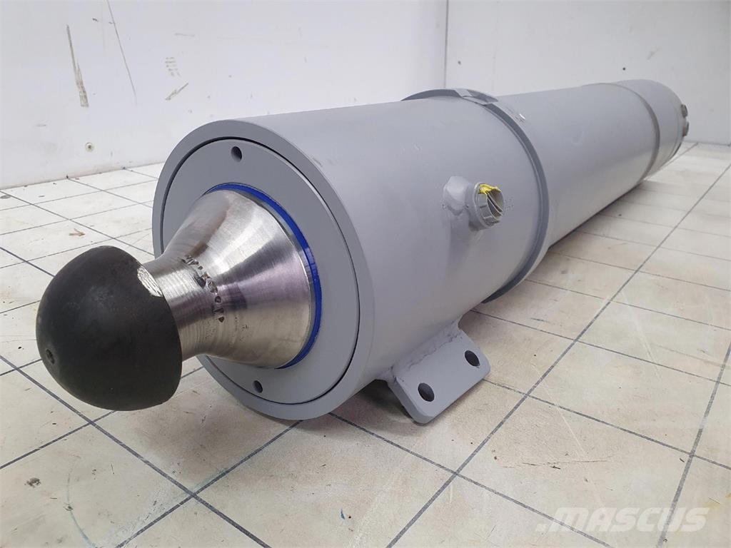 Liebherr LTM 1100-5.2 outrigger support cylinder front Части и оборудване за кранове