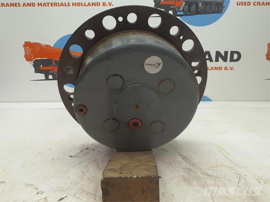 Liebherr LTM 1130-5.1 planetary gear 22-25-74-40-4pl-125-46 محور العجلة