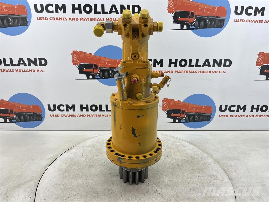 Liebherr LTM 1130-5.1 Slewing gear Запчасти для кранов