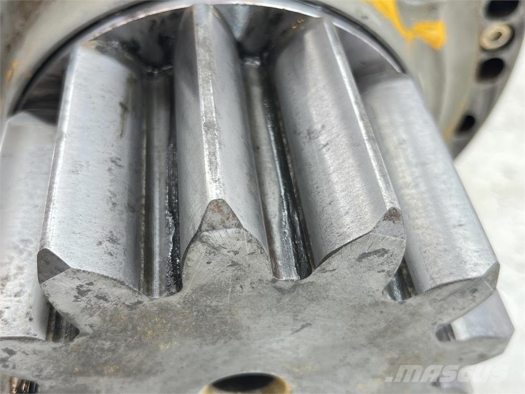 Liebherr LTM 1130-5.1 Slewing gear Запчасти для кранов