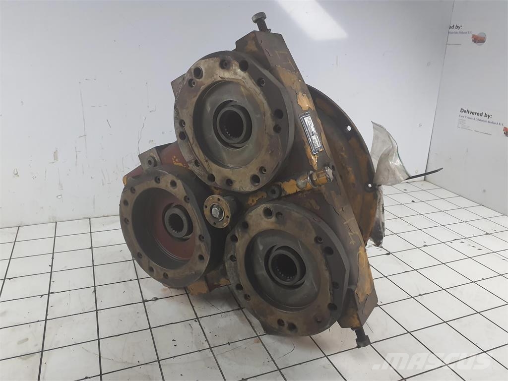 Liebherr LTM 1140 pump distributor gear box Vinç parçalari