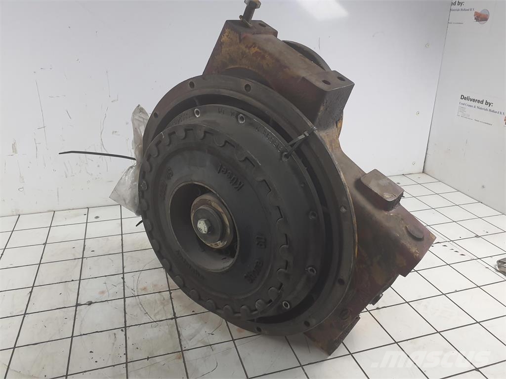Liebherr LTM 1140 pump distributor gear box Vinç parçalari