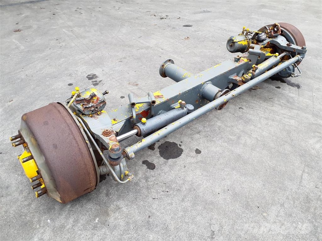 Liebherr LTM 1160-2 axle 2 轴
