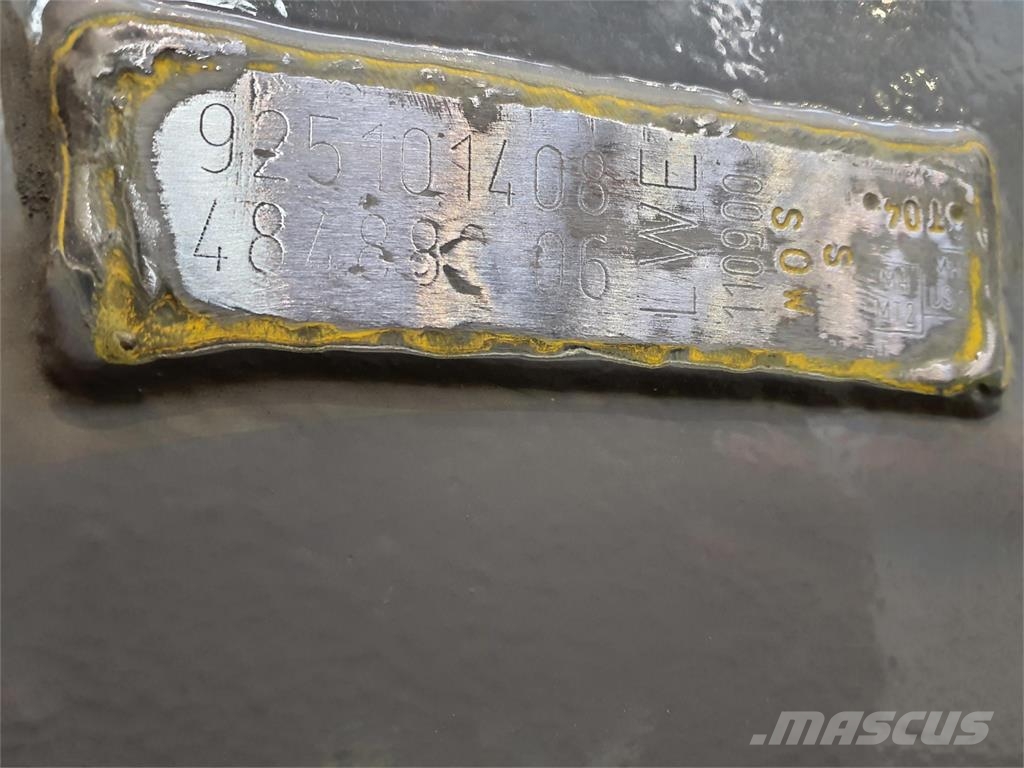 Liebherr LTM 1160-2 sliding beam complete front Запчасти для кранов