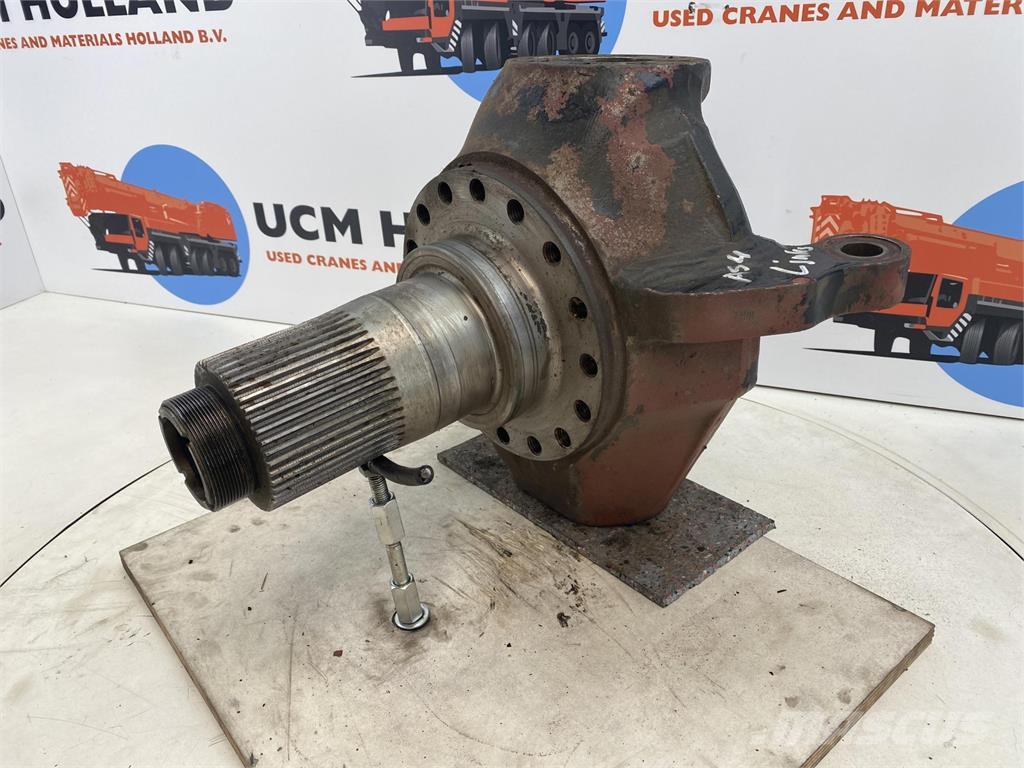 Liebherr LTM 1160/2 Steering knuckle 16 holes axle 4 轴