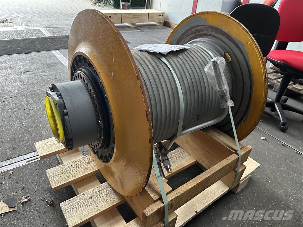 Liebherr LTM 1230-5.1 main winch Rezervni deli in oprema za dvigala