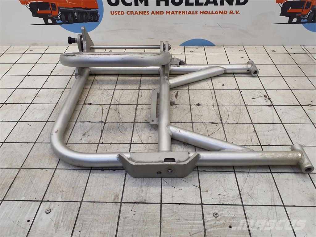 Liebherr LTM 1250-5.1 guard railing 40X500X760 Krandele og udstyr