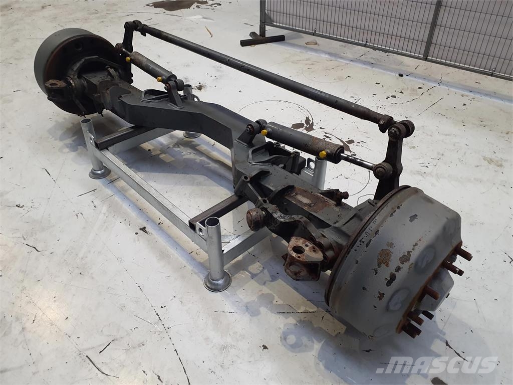 Liebherr LTM 1250-6.1 axle 2 차축