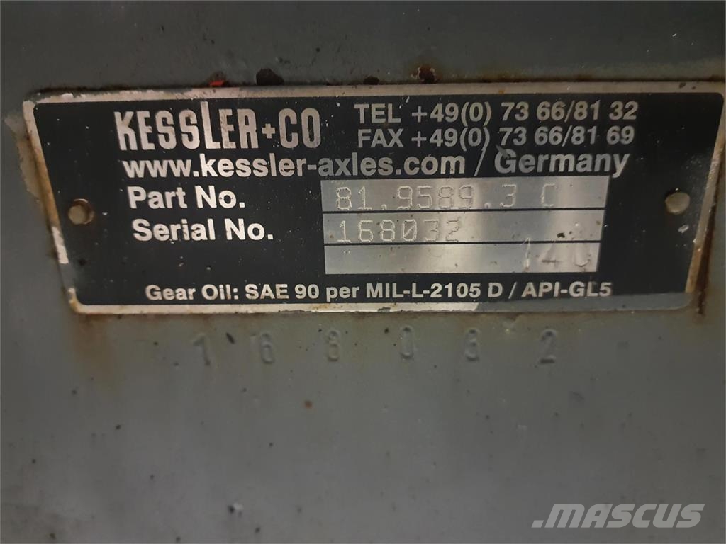 Liebherr LTM 1250-6.1 axle 3 incl Telma 차축