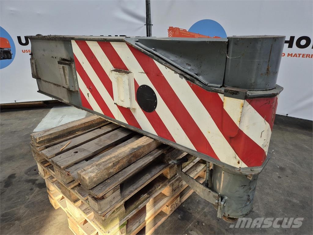 Liebherr LTM 1250-6.1 outriggerbeam rear with support cylin Εξαρτήματα και εξοπλισμός για γερανούς