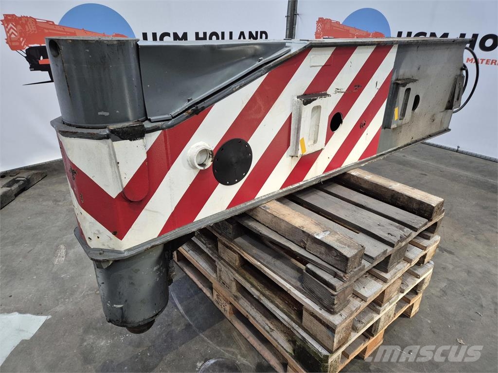 Liebherr LTM 1250-6.1 outriggerbeam rear with support cylin Εξαρτήματα και εξοπλισμός για γερανούς