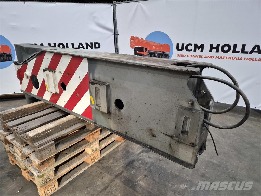 Liebherr LTM 1250-6.1 outriggerbeam rear with support cylin Εξαρτήματα και εξοπλισμός για γερανούς
