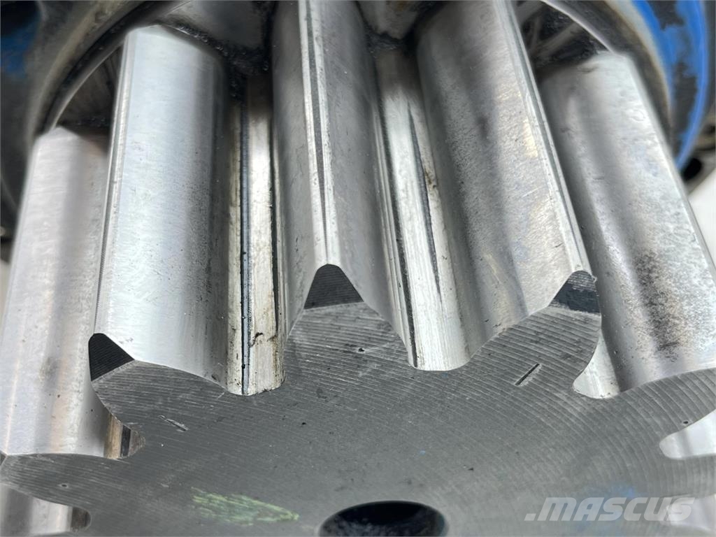 Liebherr LTM 1250-6.1 Slewing gear أجزاء ومعدات رافعات