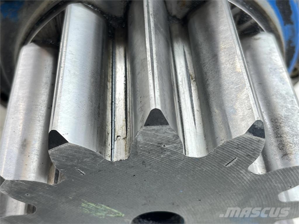 Liebherr LTM 1250-6.1 Slewing gear أجزاء ومعدات رافعات