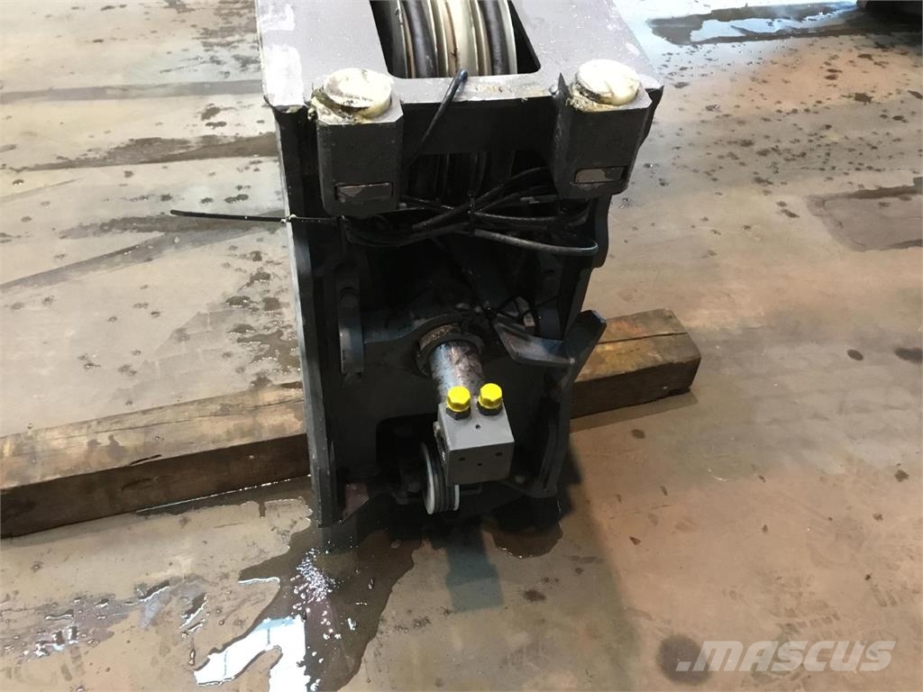 Liebherr LTM 1250-6.1 sliding beam front pre assembled Pacēlāju/krānu aprīkojums