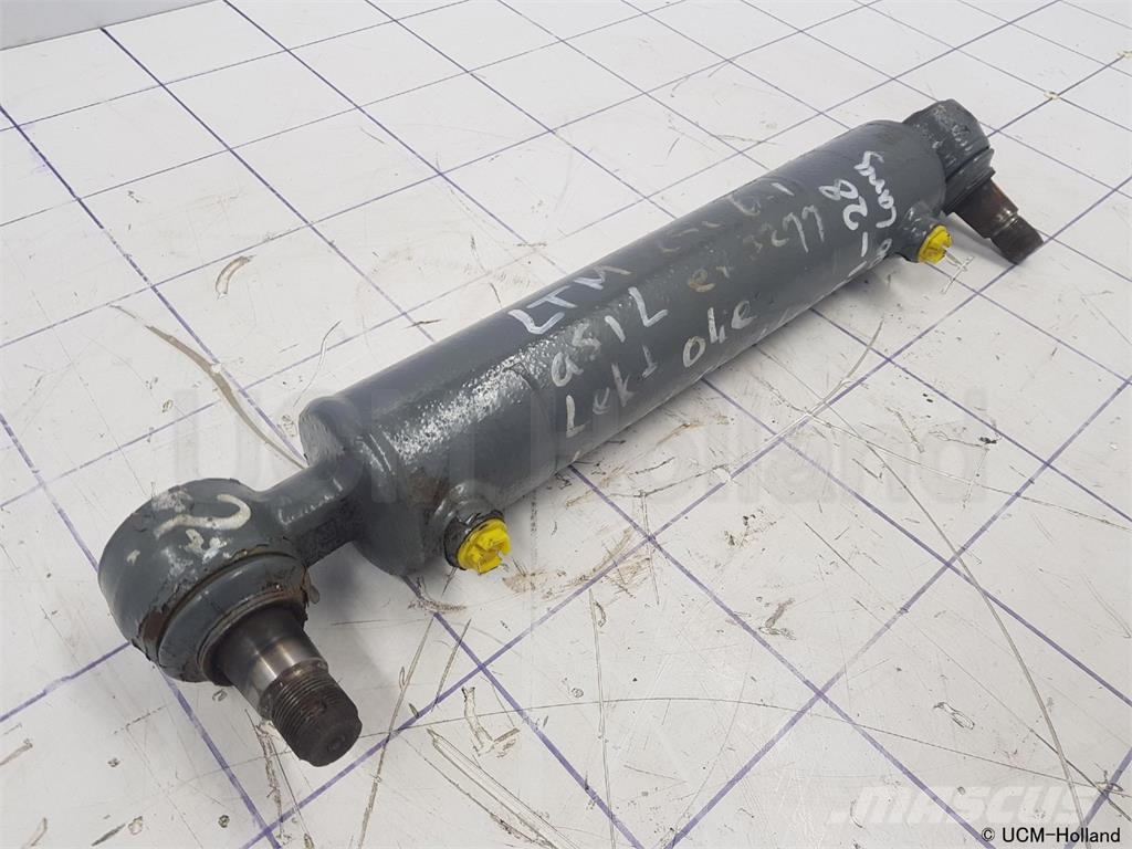 Liebherr LTM 1250-6.1 steering cylinder axle 1 Rezervni deli in oprema za dvigala