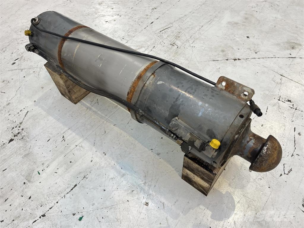 Liebherr LTM 1250-6.1 SUPPORT CYLINDER Kran-Teile und Zubehör