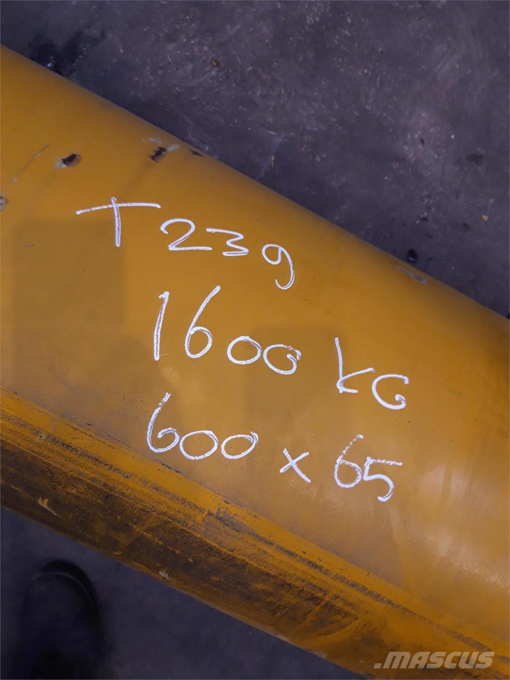 Liebherr LTM 1300 boom cylinder Kran deler og utstyr