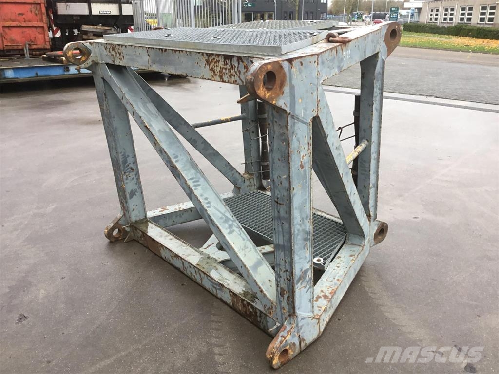Liebherr LTM 1300 TN TF adapter Kran deler og utstyr