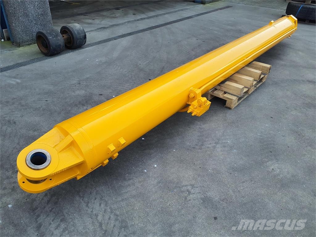 Liebherr LTM 1400-7.1 Boom cylinder left Rezervni deli in oprema za dvigala