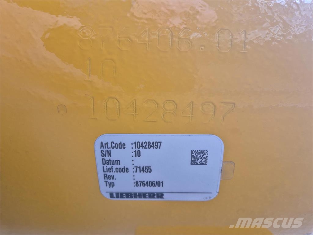 Liebherr LTM 1400-7.1 Boom cylinder left Rezervni deli in oprema za dvigala