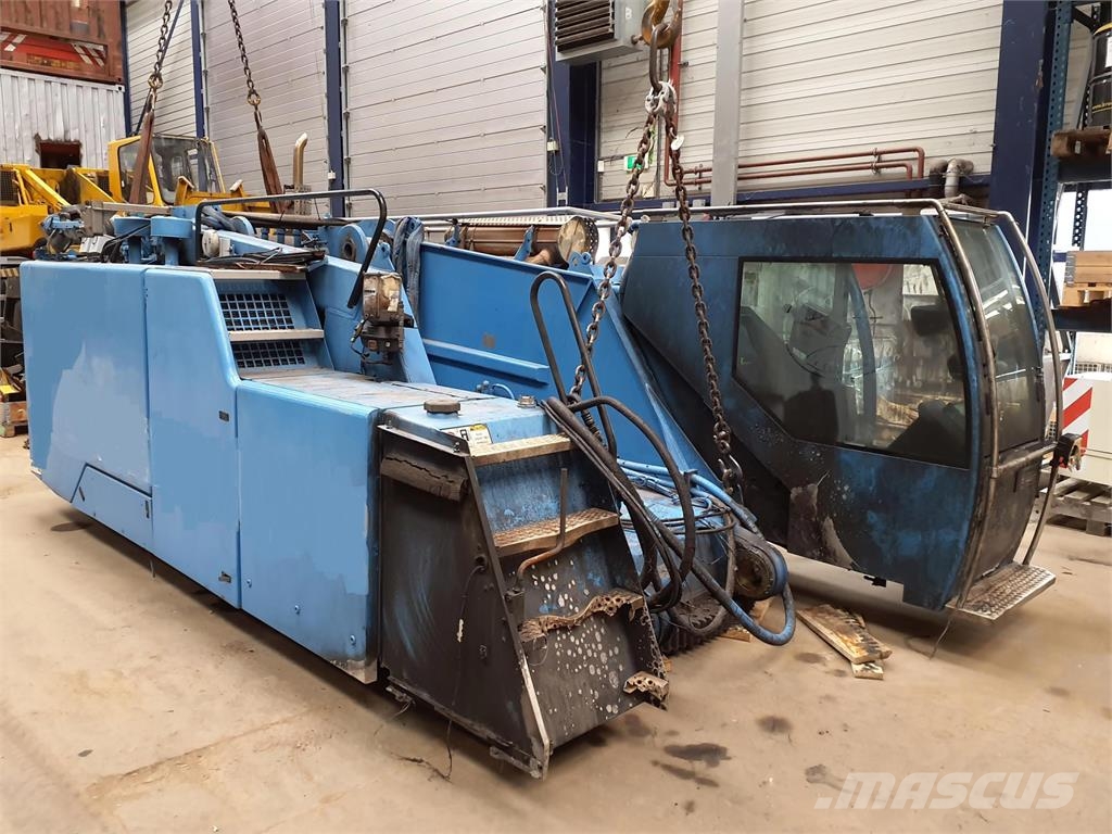 Liebherr LTM 1400-7.1 Complete Upper Frame Rezervni deli in oprema za dvigala