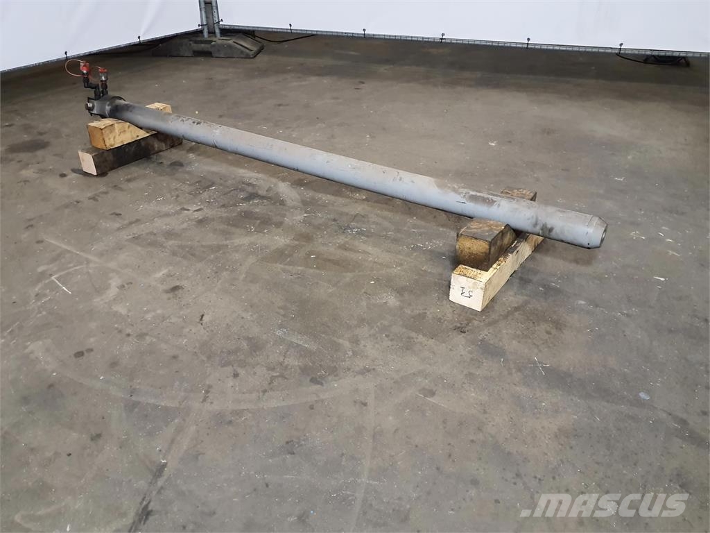 Liebherr LTM 1400 7.1 Extension ram sliding beam Rezervni deli in oprema za dvigala