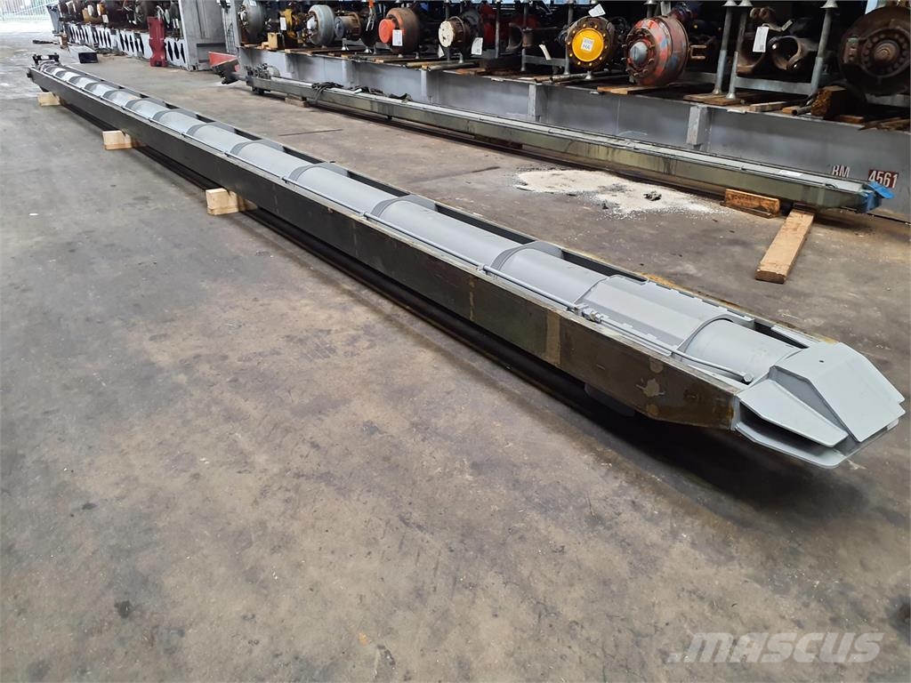 Liebherr LTM 1400 7.1 telescopic cylinder Rezervni deli in oprema za dvigala