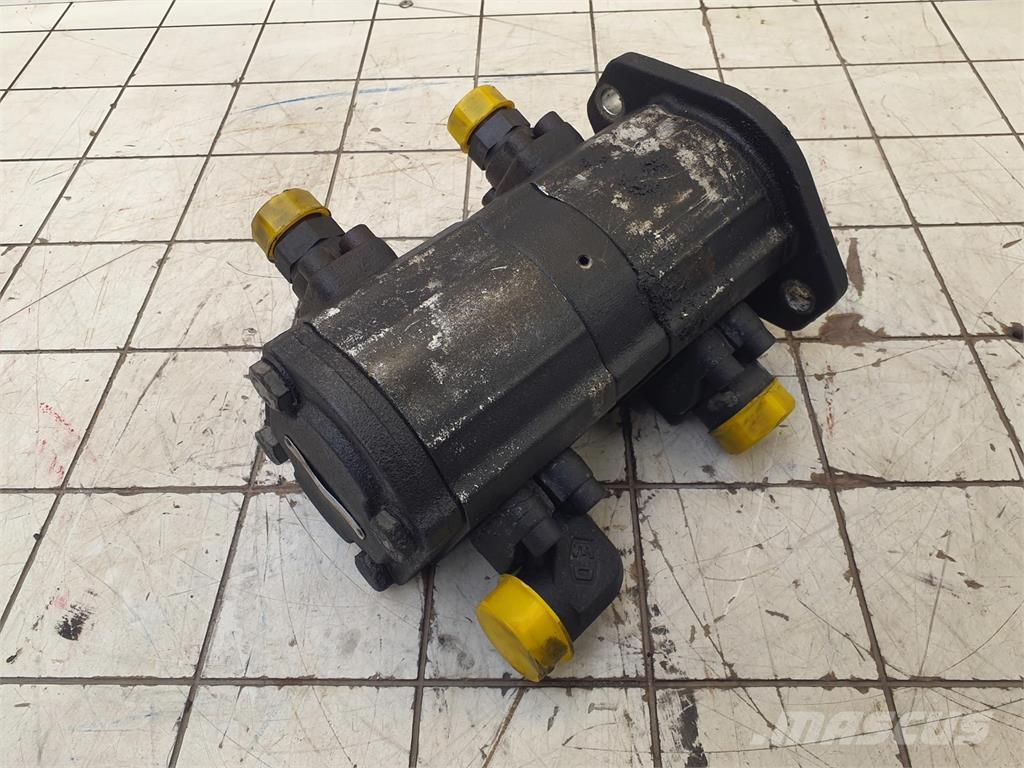 Liebherr LTM 1400-7.1 two stage pump Rezervni deli in oprema za dvigala