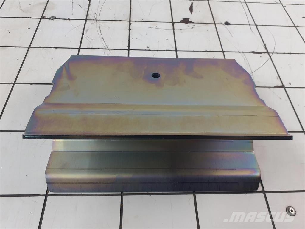 Liebherr LTM 1750-9.1 plate 4X300X465 Crane parts and equipment