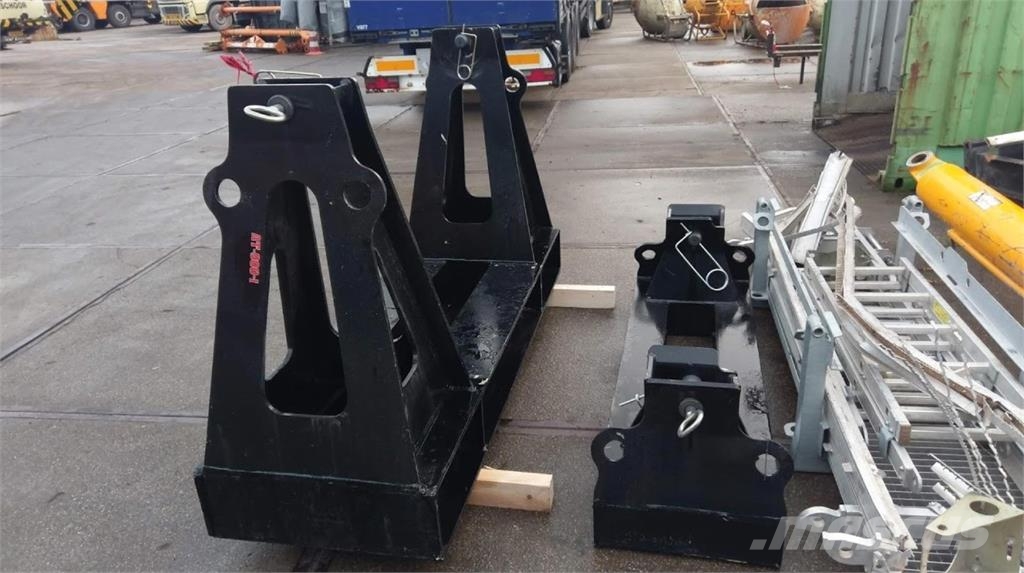 Liebherr LTM 1750-9.1 quick connection for slewring Запчасти для кранов