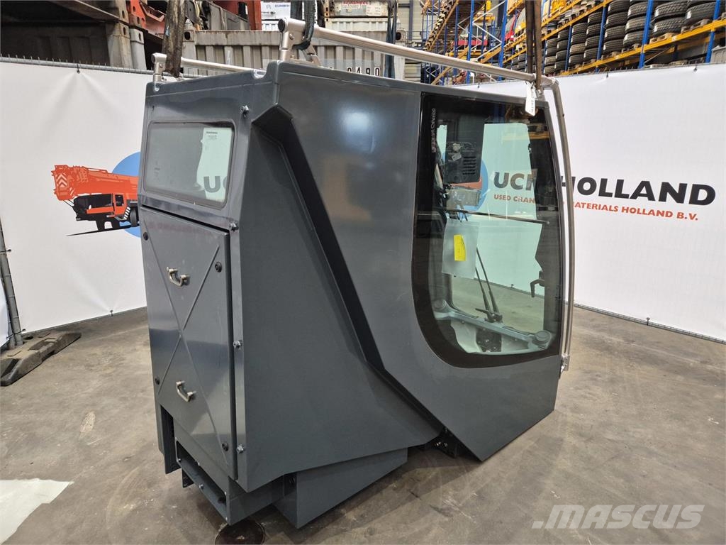 Liebherr LTM upper cab Cabina