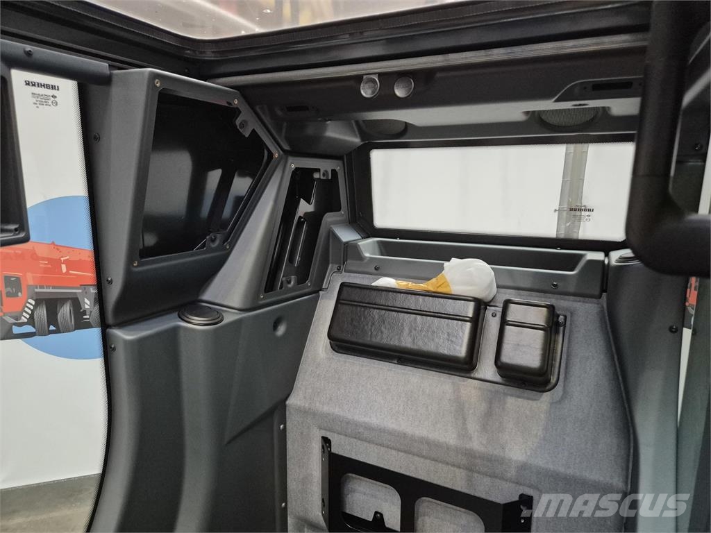Liebherr LTM upper cab Cabina