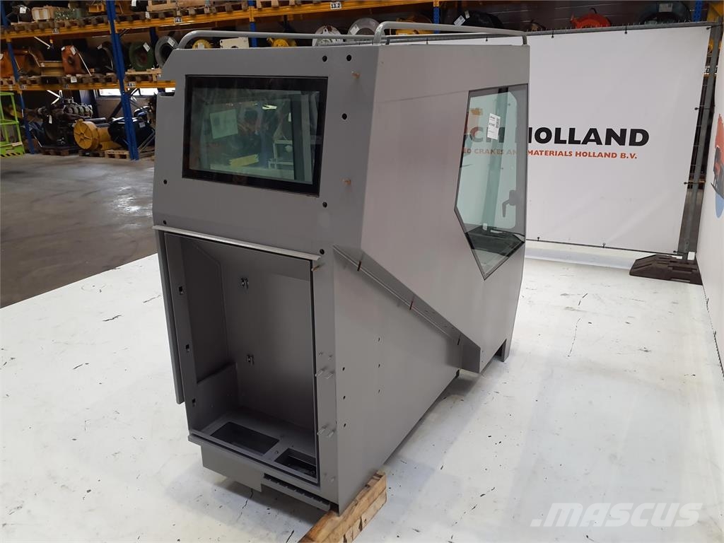 Liebherr LTM upper cab Cabines e interior máquinas construção