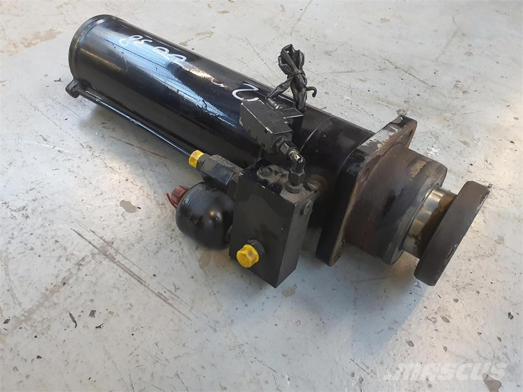 Liebherr LTM1080-1 ballast extension ram Части и оборудване за кранове