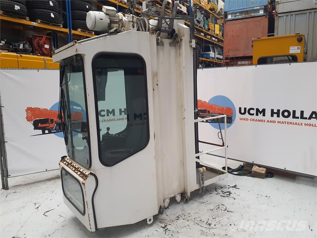Liebherr MK 80 operators cabin كابينة والداخلية