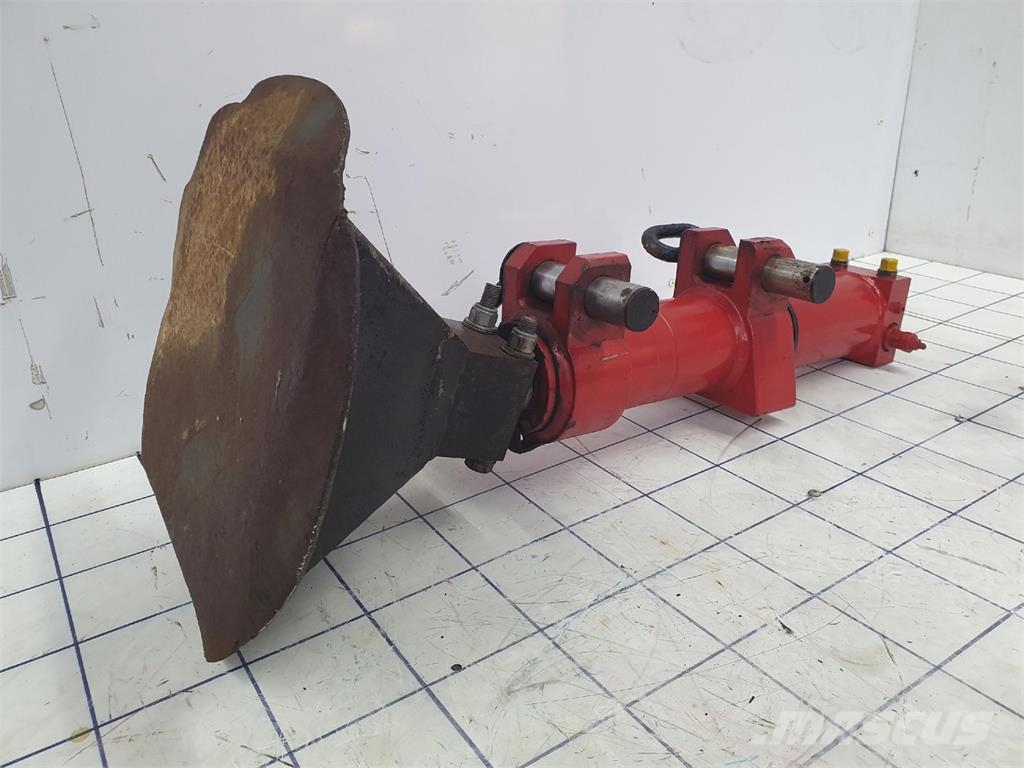 Manitex outrigger front Crane parts and equipment