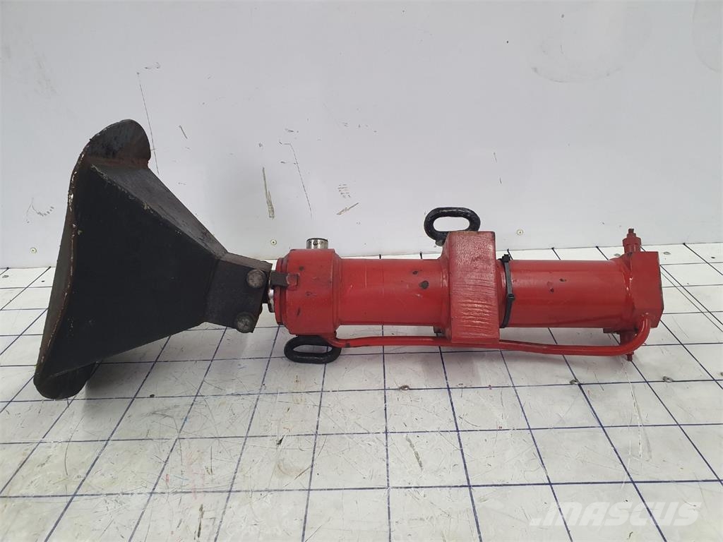 Manitex outrigger front Crane parts and equipment