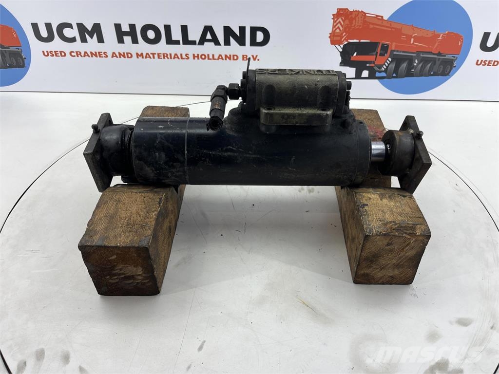 P&H S35 Cilinder Crane parts and equipment